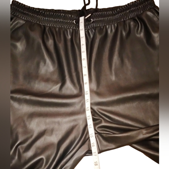 Bagatelle Collection Faux Leather Jogger Black Pants Plus Size Women Size XXL - Picture 6 of 14